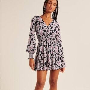 Abercrombie & Fitch Navy Floral Trim Top